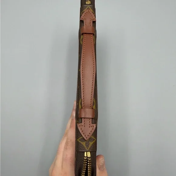 Louis Vuitton Monogram Travel Organizer Wallet - Brown/Gold - Picture 5 of 12